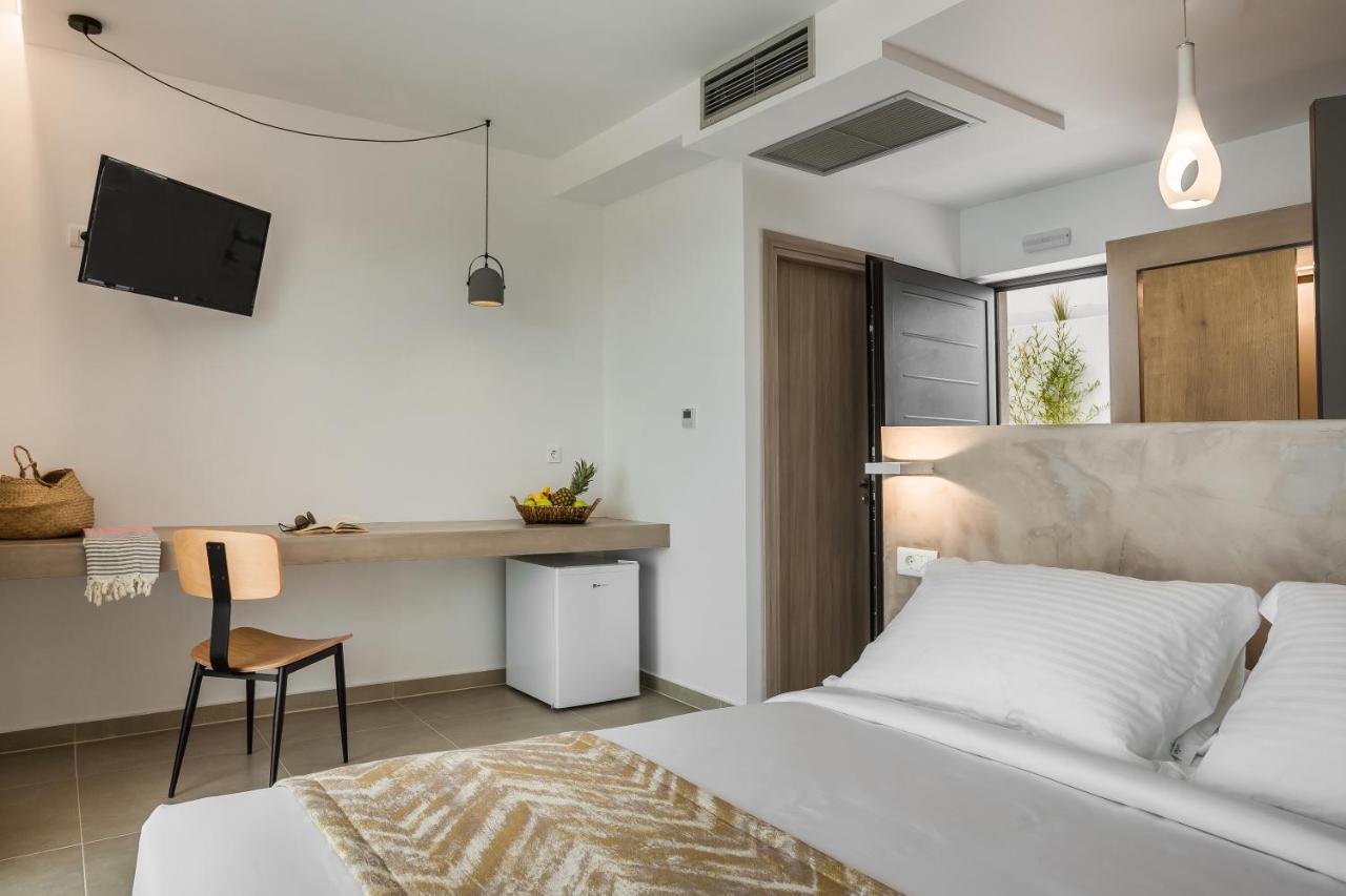 Kefalonian Escape Suites Valeriános Exteriör bild