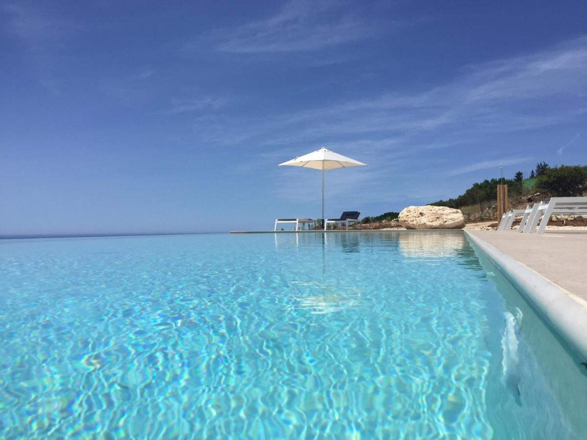 Kefalonian Escape Suites Valeriános Exteriör bild