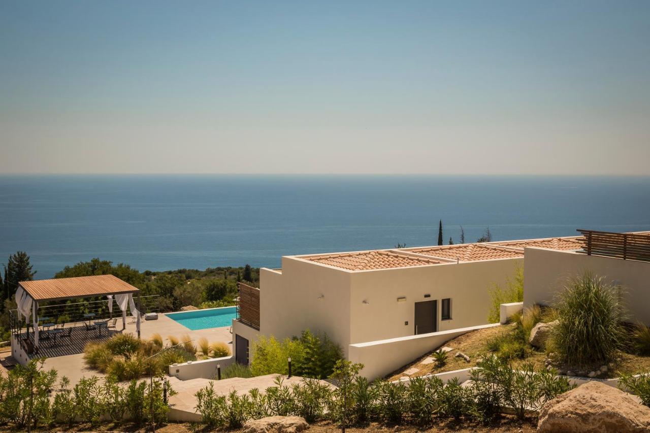 Kefalonian Escape Suites Valeriános Exteriör bild