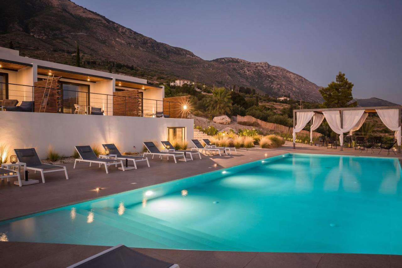 Kefalonian Escape Suites Valeriános Exteriör bild