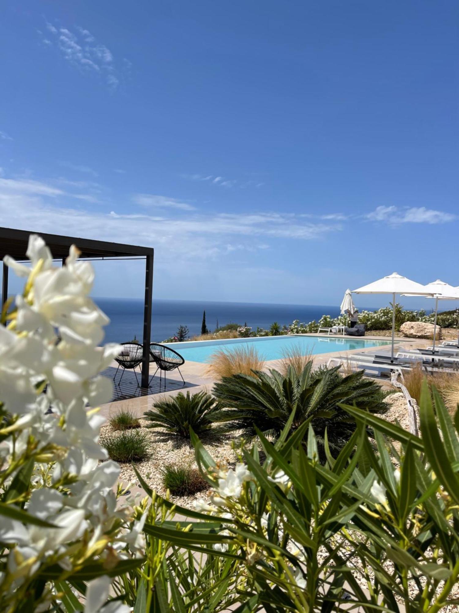 Kefalonian Escape Suites Valeriános Exteriör bild